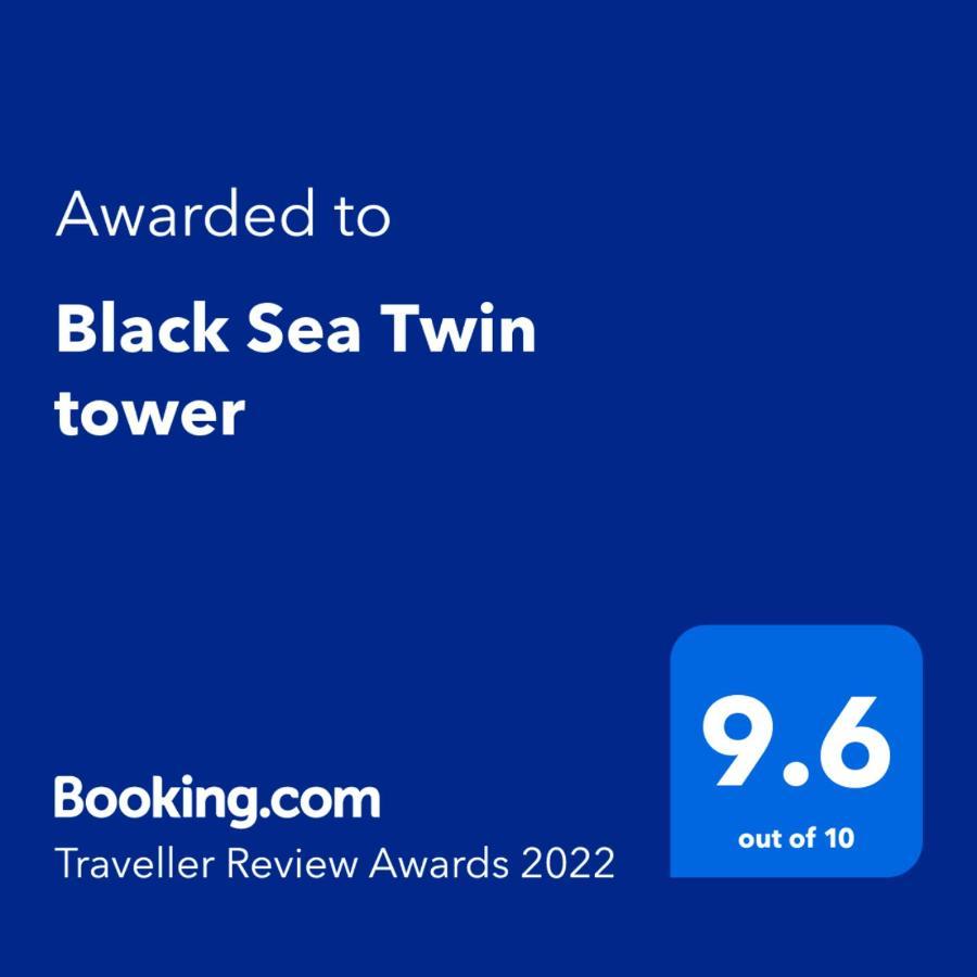 Black Sea Twin Tower Apartment Батуми Екстериор снимка